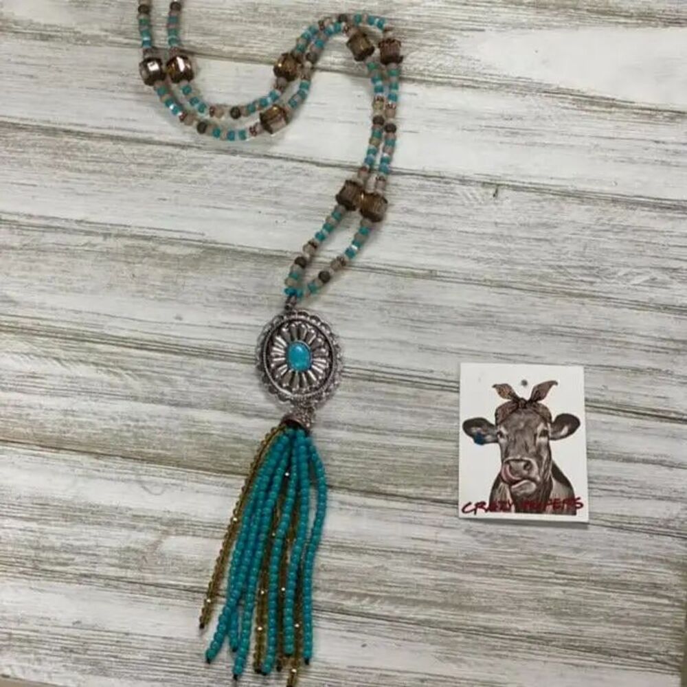 16” Concho Beaded Necklace